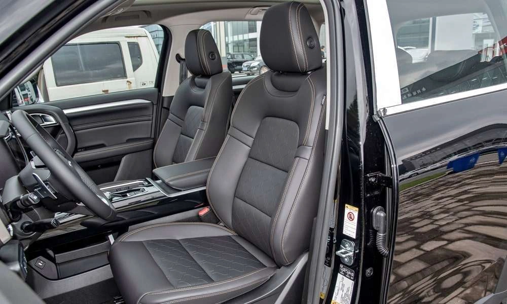 Интерьер салона <br>Haval Dargo X