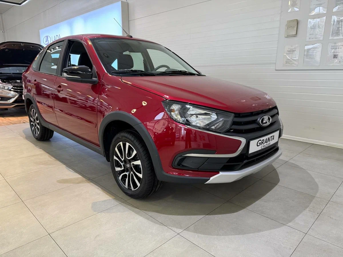 Внешний вид <br>Lada Granta Active Cross