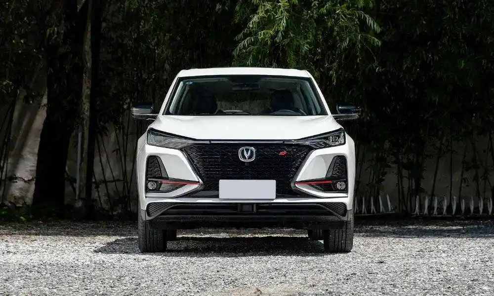 Внешний вид <br>Changan CS75Plus