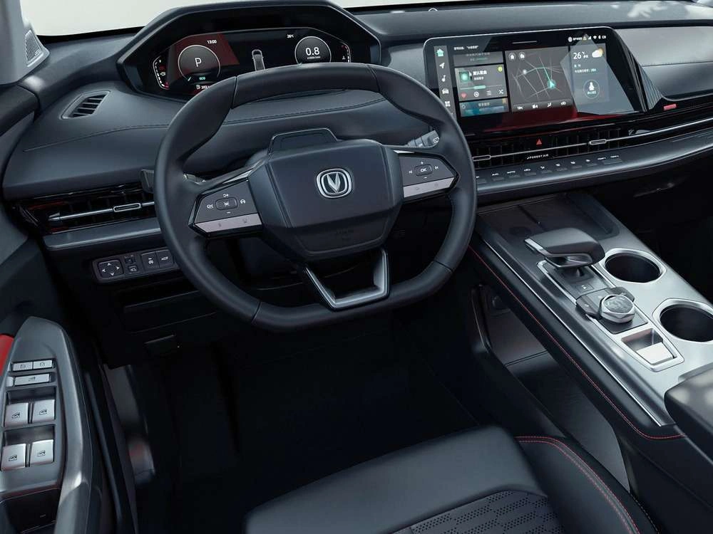 Интерьер салона <br>Changan UNI-S/CS55Plus