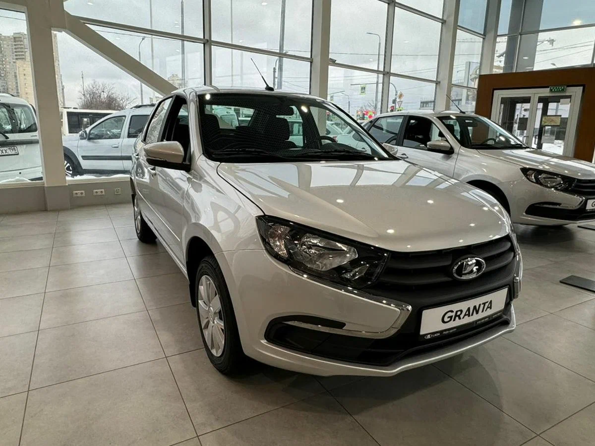 Внешний вид <br>Lada Granta Седан