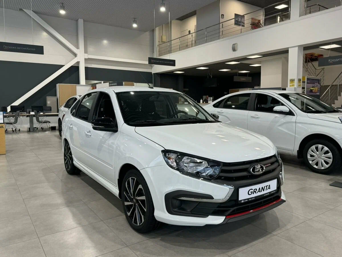 Внешний вид <br>Lada Granta Sport Лифтбек