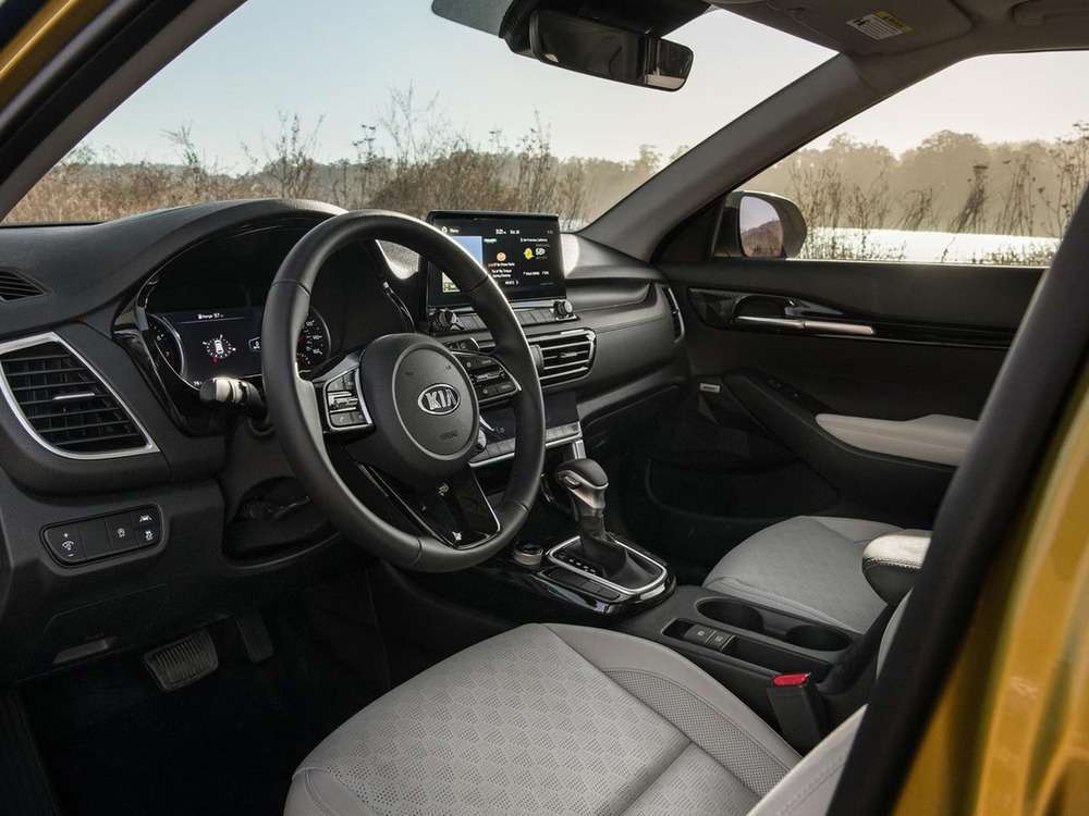 Интерьер салона <br>KIA Seltos