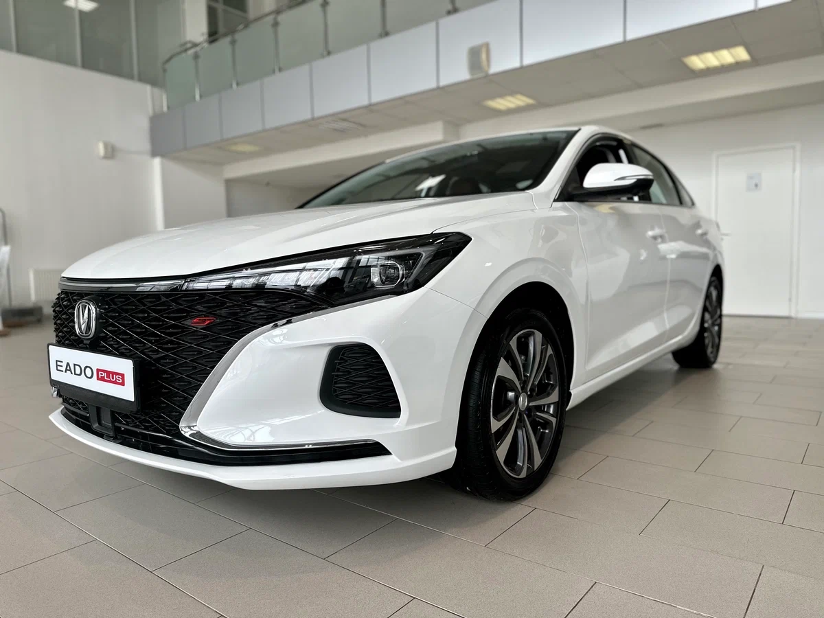 Внешний вид <br>Changan EADOPlus