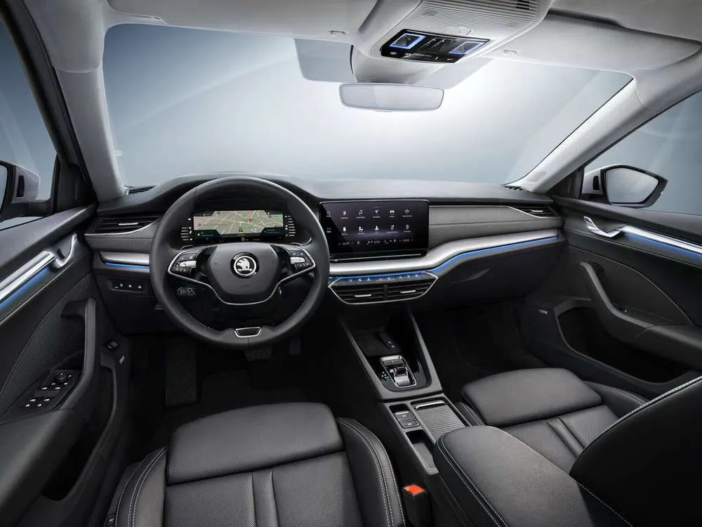 Интерьер салона <br>Skoda Octavia
