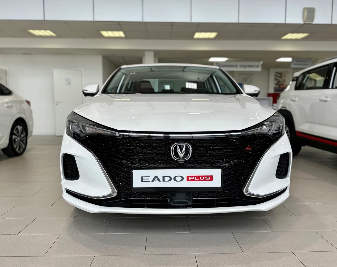 Внешний вид <br>Changan EADOPlus