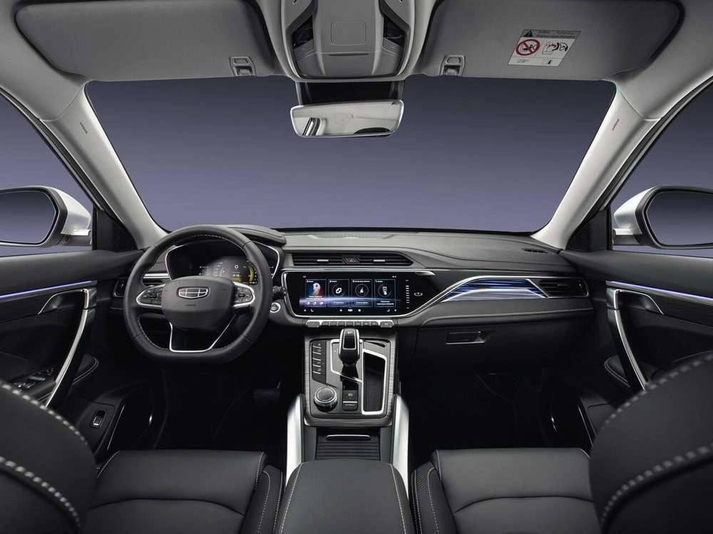 Интерьер салона <br>Geely Atlas Pro